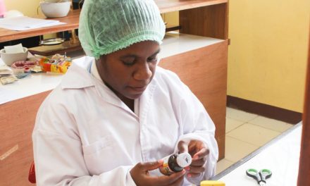 Praktek Farmasi Klinis dan Komunitas